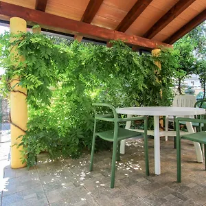 Viviana Damir A2 Apartment